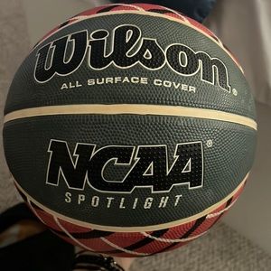 Basketball adult size 7